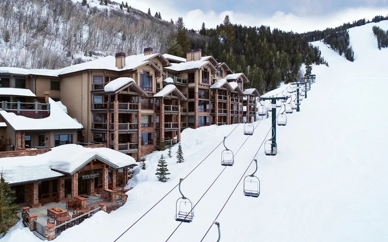Black Diamond Lodge above the Snow Park base, a ski-in ski-out condo community at Deer Valley, Utah