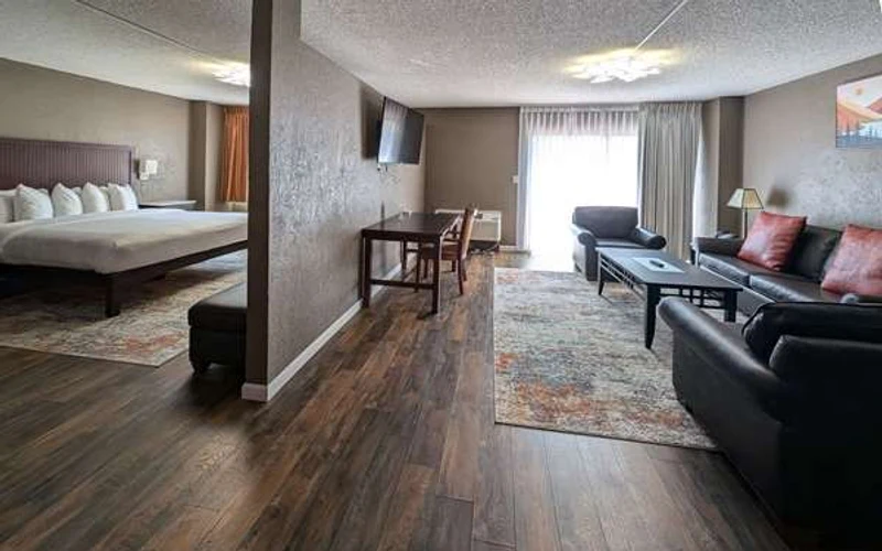 Comfort Inn in Avon off I-70, the budget alternative to the ski-in ski-out hotels at Beaver Creek, Colorado