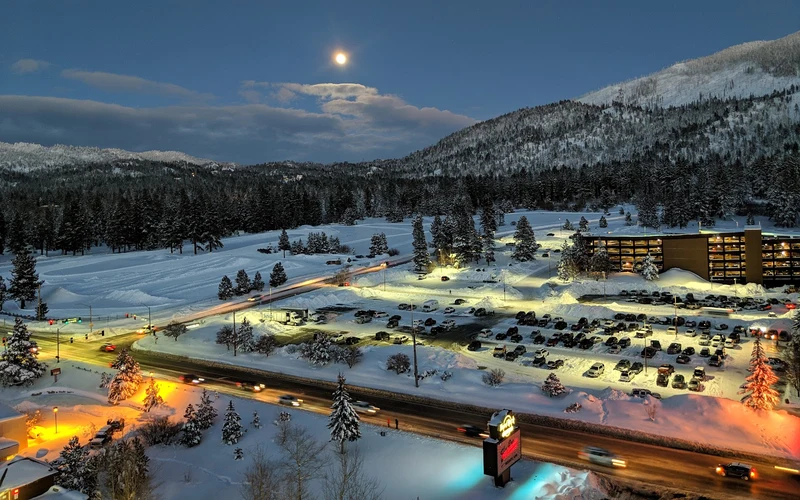 Golden Nugget Lake Tahoe casino resort on US-50 at Stateline, seven minutes from the gondola in this ski-in ski-out hotels comparison for Lake Tahoe, Nevada