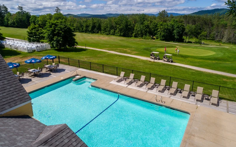 The Bethel Resort & Suites in Bethel, Maine, 7.6 miles from the ski-in ski-out lodging at Sunday River